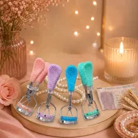 فرمژه شانه دار
